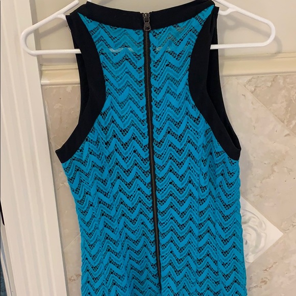 Dress - Picture 2 of 4